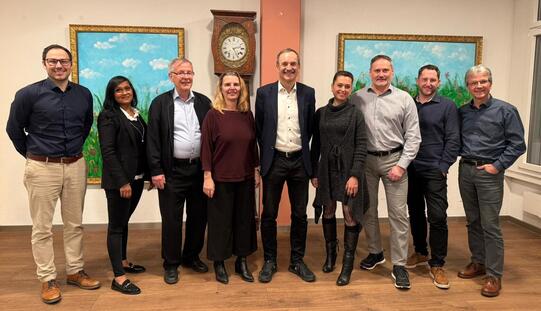 Vorstand des Altersheimvereins Villmergen/Dintikon (v.l.n.r.) Pascal Jost, Dominique Meier (Vertretung Gemeinde Dottikon), Dr. Wolfgang Meyer, Monika Cacioppo (Vertretung Gemeinde Dintikon), Mike Lauper (Präsident), Barbara Buchacek (Aktuarin), Fabian Lupp (Vertretung Gemeinde Villmergen), Cédric Koch, Rolf Muntwyler (Vize-Präsident). 